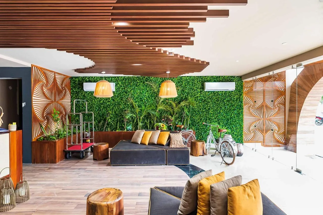 Tulum City Apartments At Menesse Tulum