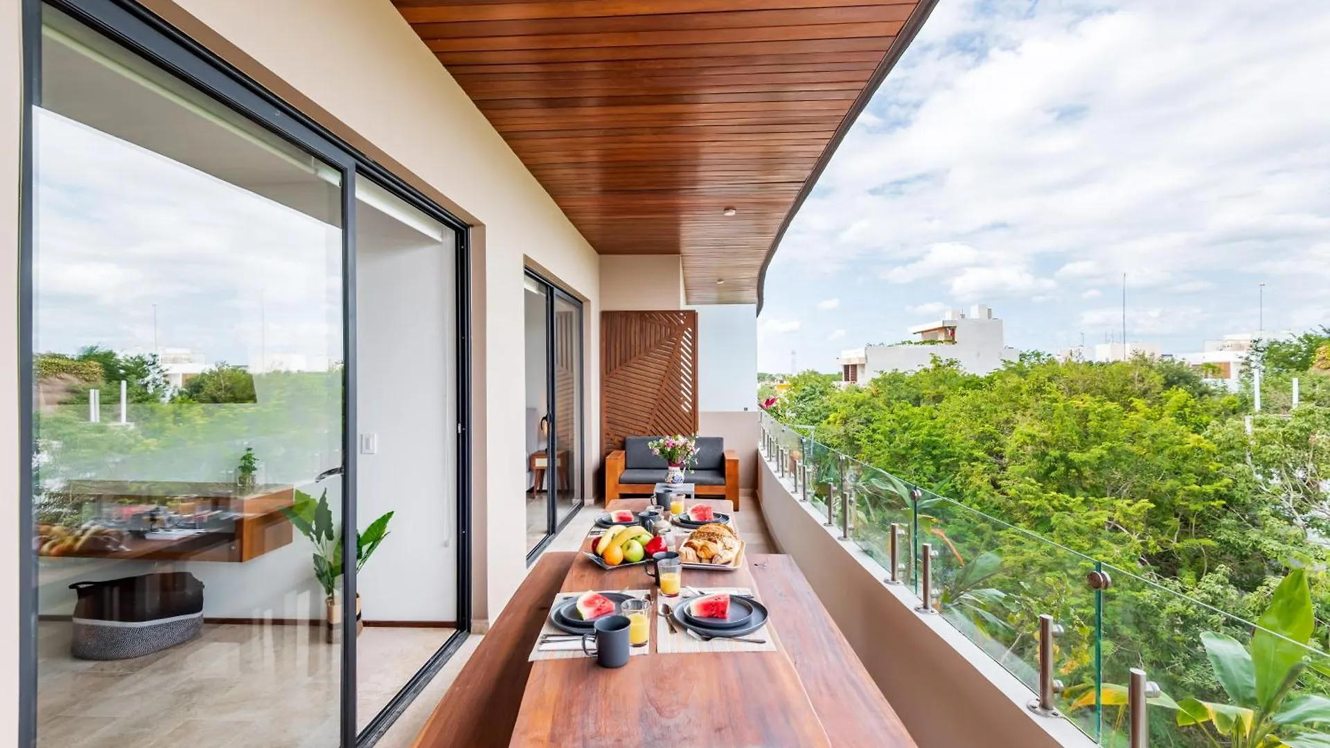 Tulum City Apartments At Menesse Tulum
