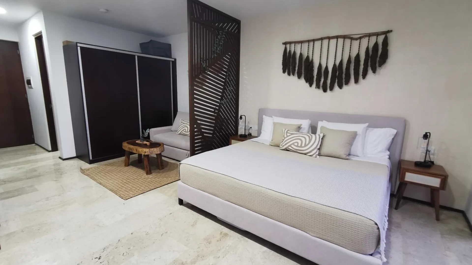 Tulum City Apartments At Menesse Tulum