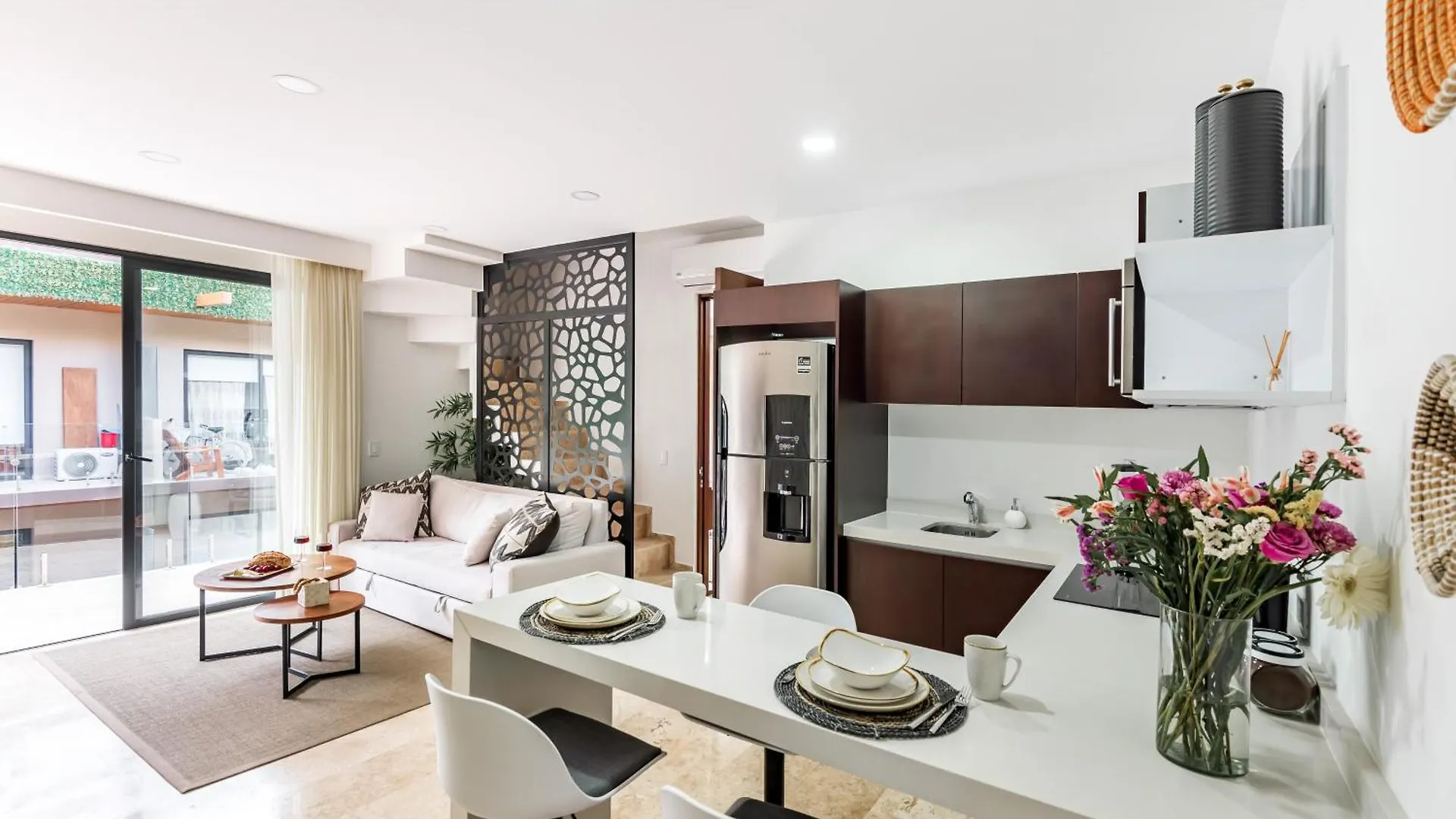 Tulum City Apartments At Menesse Tulum
