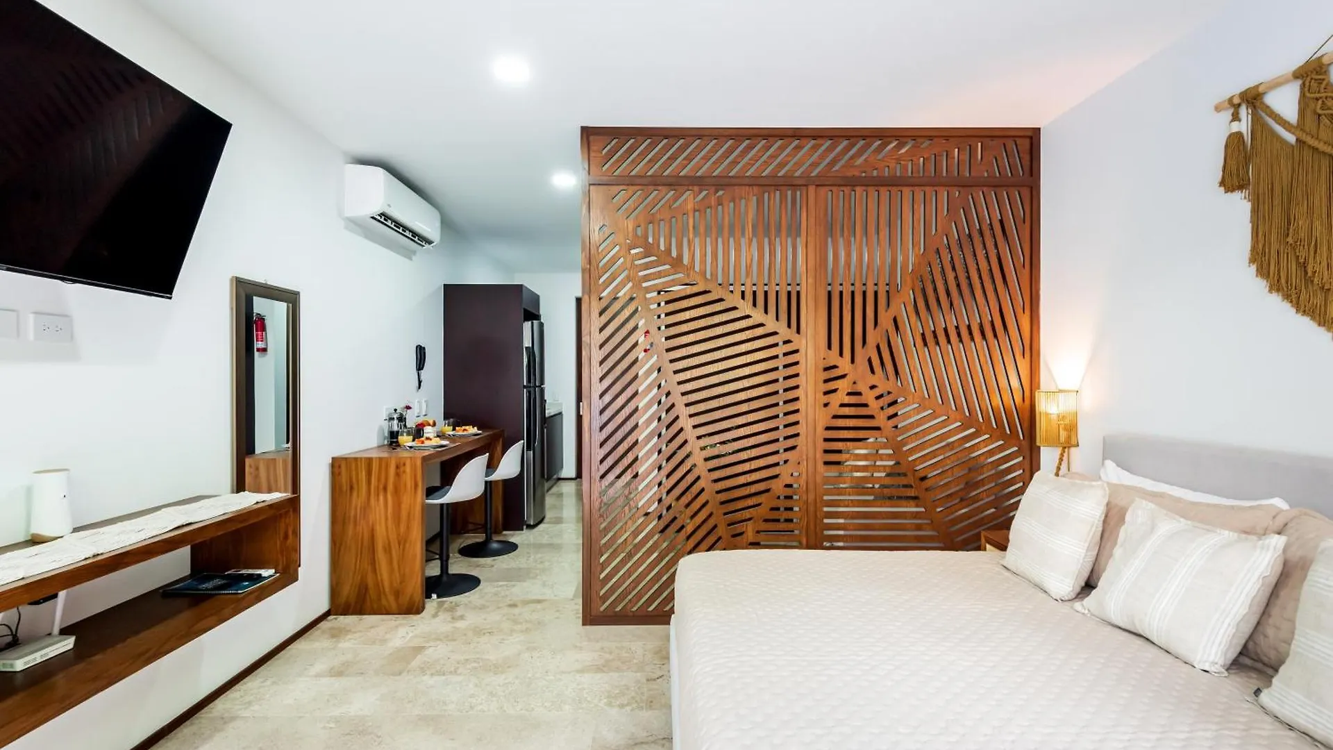 Tulum City Apartments At Menesse Tulum 0*,