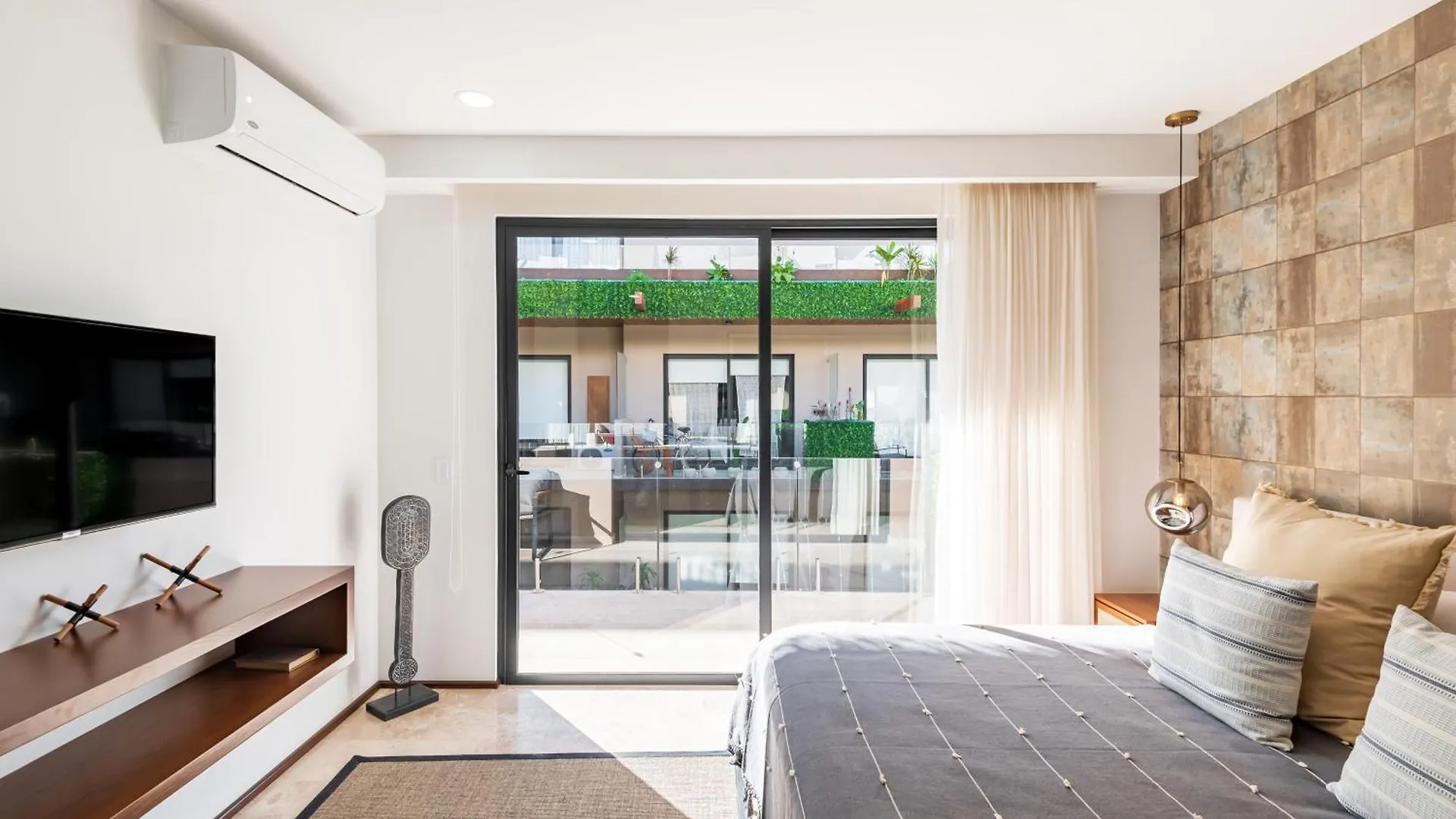 Tulum City Apartments At Menesse Τουλούμ