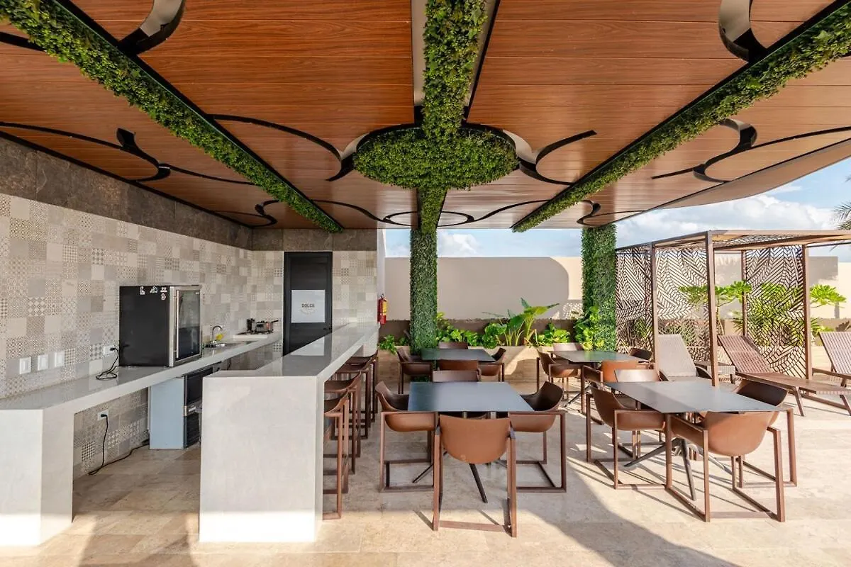 Tulum City Apartments At Menesse Τουλούμ 0*,