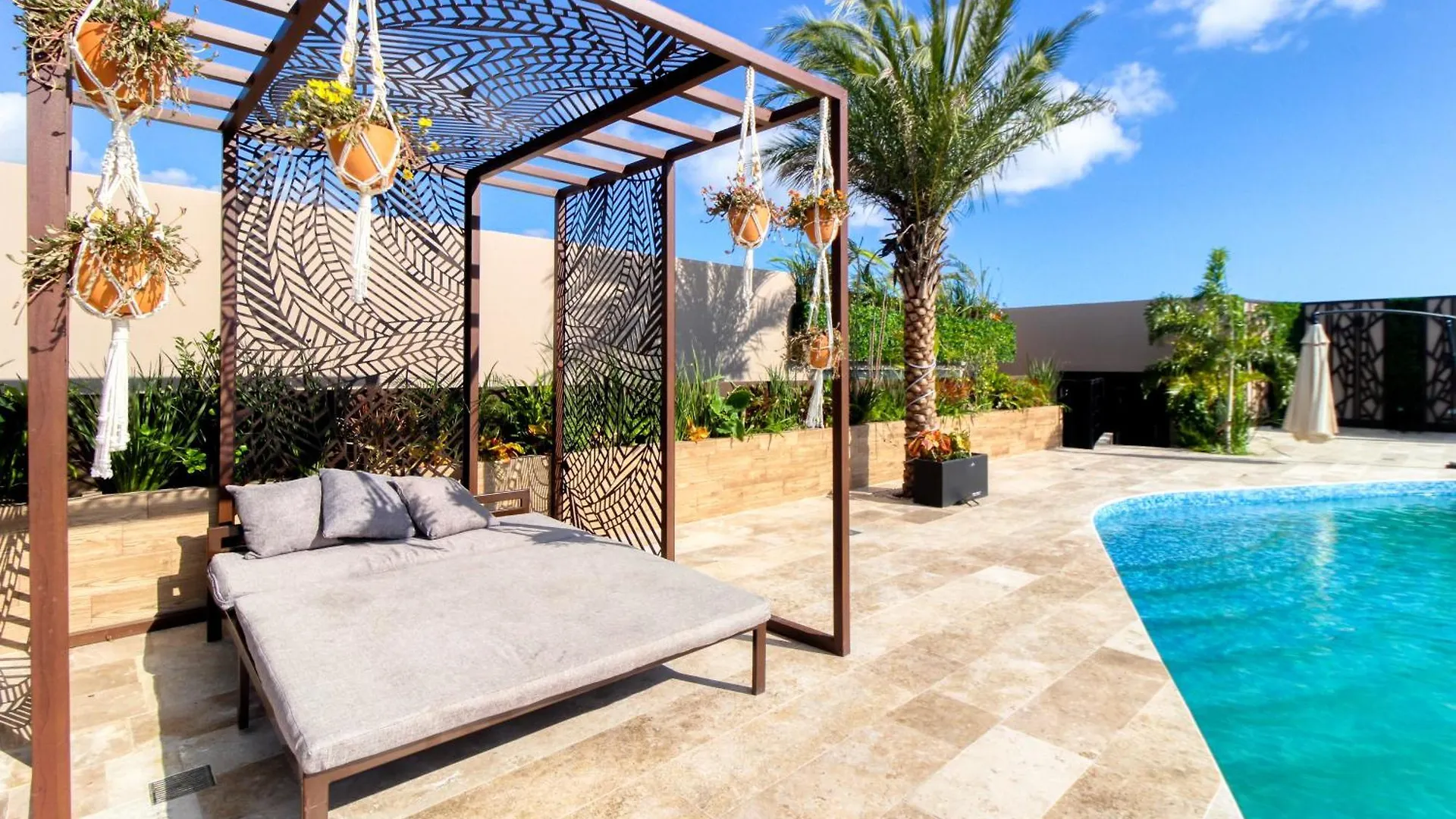 Tulum City Apartments At Menesse Tulum
